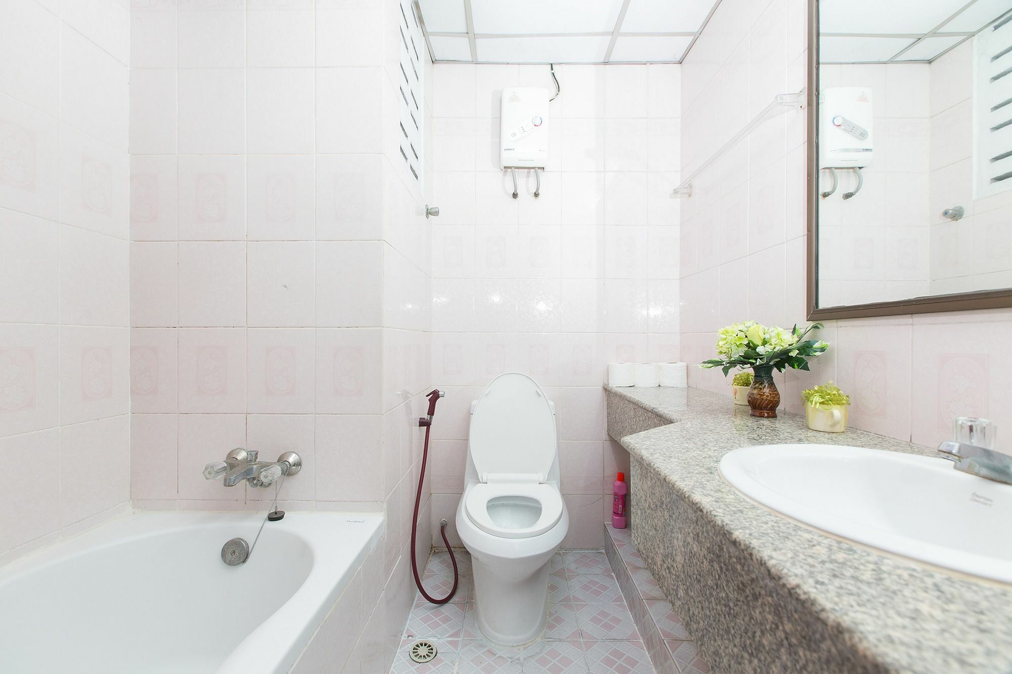 Ratchaprarop Apartment 방콕 외부 사진